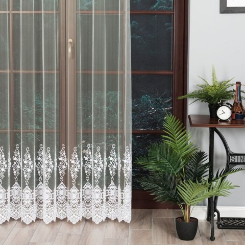 Firanka kremowa haftowana z samym dołem 121377/BIS/A12/250000/1