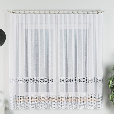 Firanka z aplikacją na markizecie ze wzorem pasowym, wysokość 175cm, kolor 001 biały 008897/433/001/175000/1