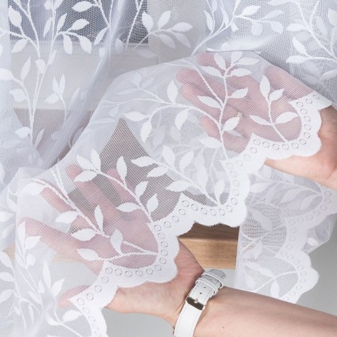 Firanka żakardowa na metry 023058 wysokość 125 cm kolor biały