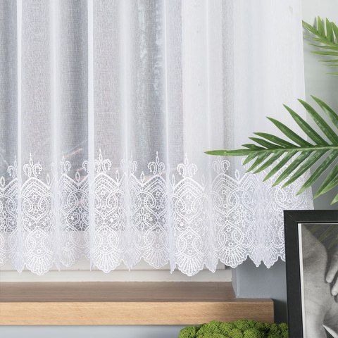 Firanka haftowana ze wzorem na samym dole, wysokość 160cm, kolor 001 biały 008240/768/001/000160/1