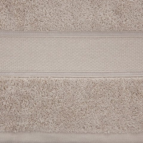 Ręcznik bawełniany LIANA 50x90 cm kolor beżowy Ręcznik bawełniany LIANA 50x90 cm kolor beżowy