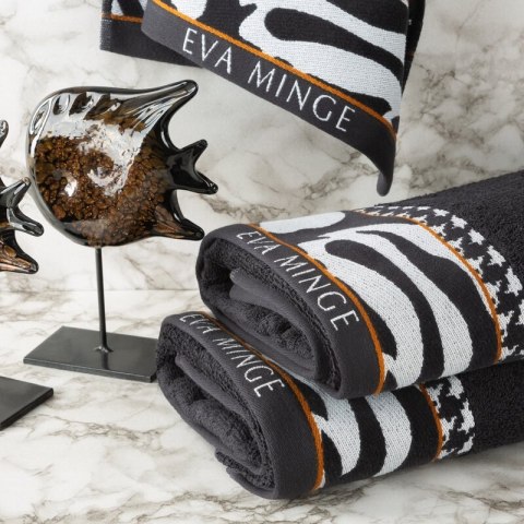 RĘCZNIK EVA6 CZARNY