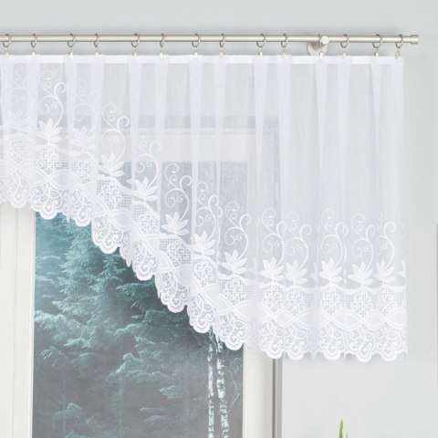 Dodaj szyku do swojego wnętrza z firanką gotową żakardową JOWITA 80x400 cm w kolorze białym Dodaj szyku do swojego wnętrza z firanką gotową żakardową JOWITA 80x400 cm w kolorze białym