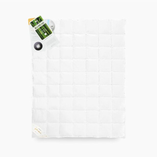 Kołdra 155x200, 160x200 AMZ DREAM kołdra „4 PORY ROKU” puch 90%
