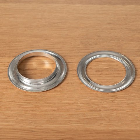 Przelotka nierdzewna do użytku zewn., śr wew 40mm zewn. 62m, kolor chrom satyna 021 PRZELO/MET/N21/040009/1