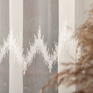 Firanka haftowana, wysokość 280cm, kolor 012 biały 127337/768/012/000280/1