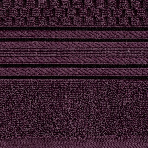 RĘCZNIK DAVOS (09) 50 X 90 CM CIEMNOFIOLETOWY