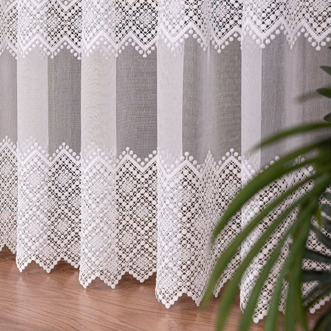 Firanka z aplikacją ze wzorem pasowym na markizecie, wysokość 280cm, kolor 001 biały 009377/178/001/000280/1