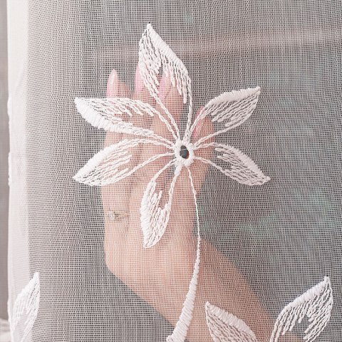 Firanka haftowana na metry 242779 wysokość 280 cm kolor biały