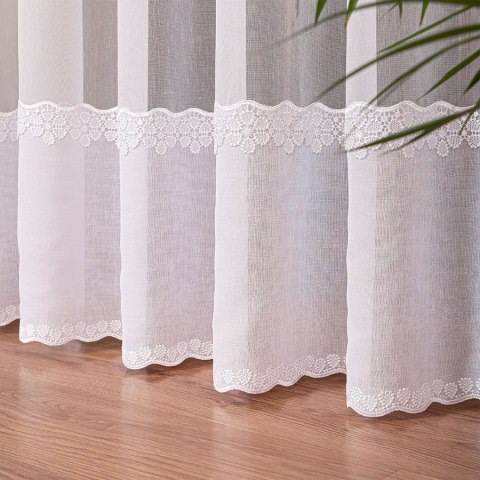 Firanka z aplikacją ze wzorem pasowym na markizecie, wysokość 280cm, kolor 001 biały 009418/178/001/000280/1