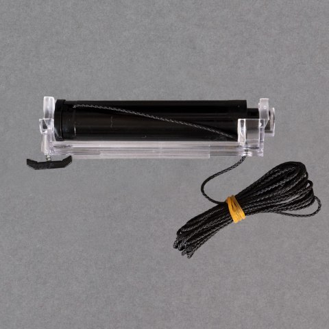 Bębenek z czarnym sznurkiem do rolety rzymskiej RRZYM0/BEB/006/000000/1