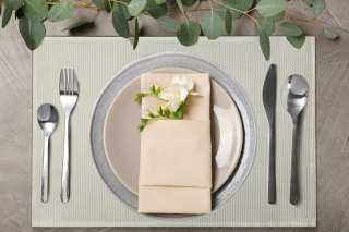 OBRUS ALISA 30 X 40 CM BIAŁY