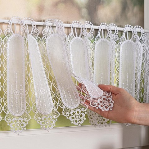 Zazdrostka haftowana panelowa na batyście, wysokość 30cm, kolor 001 biały 093721/388/001/000030/1