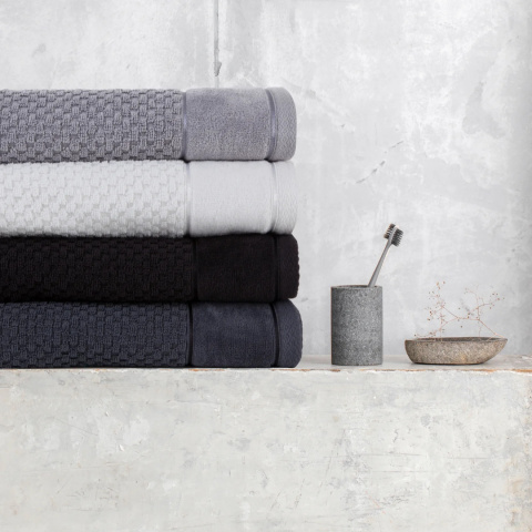 Ręcznik bawełniany FRIDA 70x140 cm kolor ciemnobrązowy