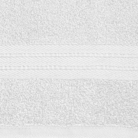 Klasyczny ręcznik KAYA 30x50 cm kolor biały Klasyczny ręcznik KAYA 30x50 cm kolor biały