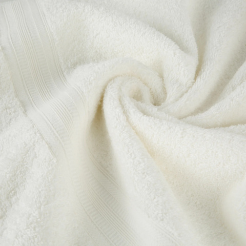 Ręcznik ELEN z bawełny egipskiej 50x90 cm kolor kremowy