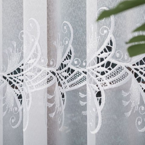 Firanka z aplikacją ze wzorem pasowym na markizecie, wysokość 280cm, kolor 001 biały 162035/433/001/000280/1