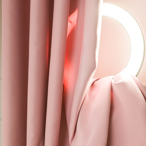 Zasłona gotowa typu blackout na przelotkach, szerokość 140cm x wysokość 250cm, kolor 794 pastelowy różowy TD0015/ZGP/794/140250/