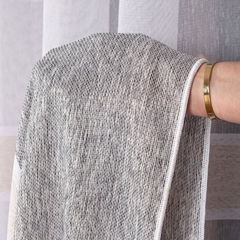 Firanka fantazyjna z ołowianką, wysokość 300cm, kolor 003 biały z beżowo-szarymi pasami 001827/OLO/003/000300/1