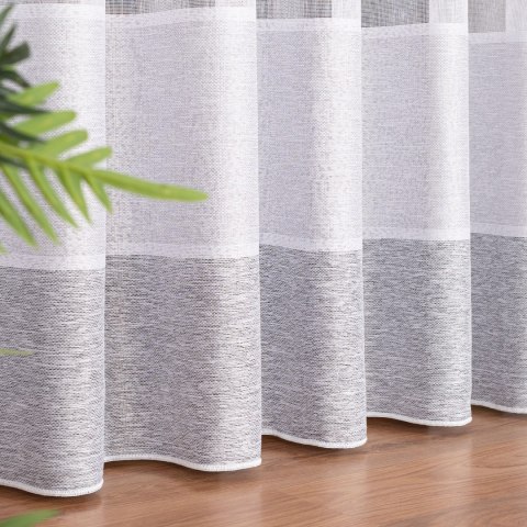 Firanka fantazyjna z ołowianką, wysokość 300cm, kolor 007 biały z jasnoszarymi pasami 001827/OLO/007/000300/1