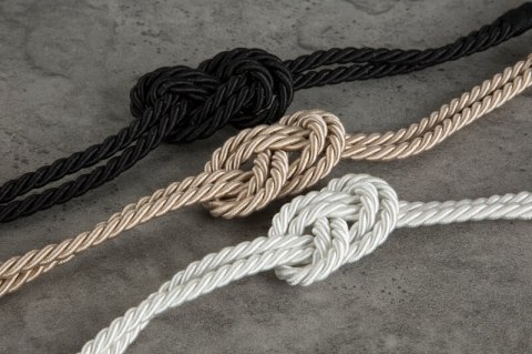 SZNUR DEKORACYJNY MOLLY 51 CM CZARNY