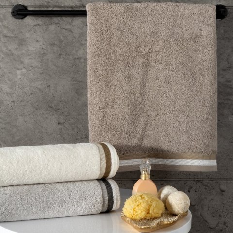 RĘCZNIK NIKO (03) 70 X 140 CM JASNOSZARY