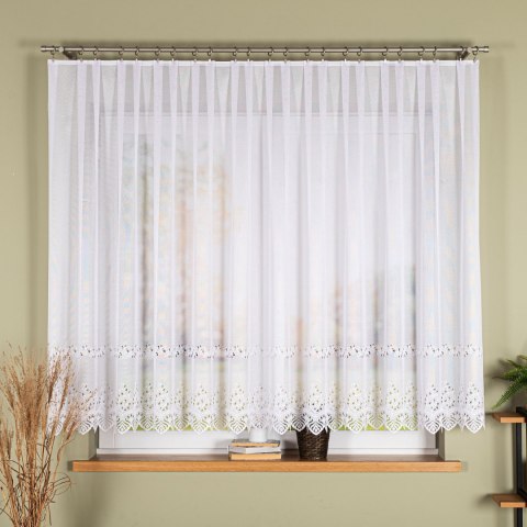 Firanka żakardowa ze wzorem pasowym, wysokość 140cm, kolor 001 biały 018534/000/001/000140/1