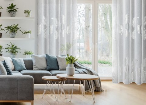 FIRANA GOTOWA IDALIA 140 X 250 CM BIAŁY