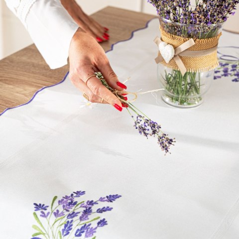 LAWENDOWA POLANA Bieżnik z haftem, szerokość 38cm x wysokość 160cm, kolor 001 biały 291771/KSP/001/038160/1