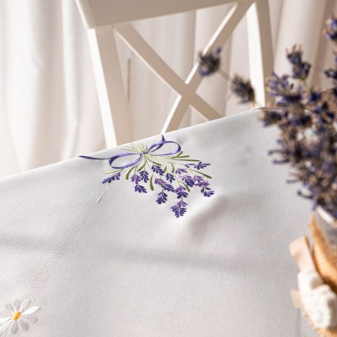 LAWENDOWA POLANA Serweta z haftem, szerokość 85cm x wysokość 85cm, kolor 001 biały 291771/KSP/001/085085/1