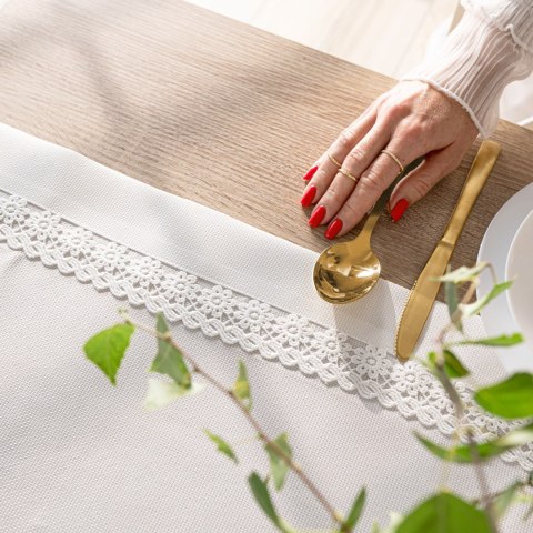 MODENA Bieżnik z gipiurą, szerokość 38cm x wysokość 140cm, kolor 001 biały 202725/KSP/L01/038140/1