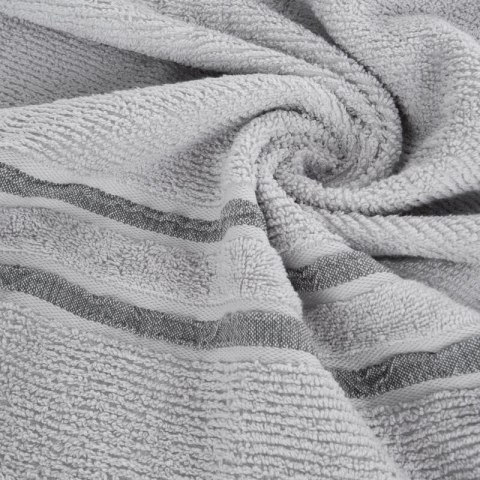 RĘCZNIK DINA (02) 70 X 140 CM SREBRNY