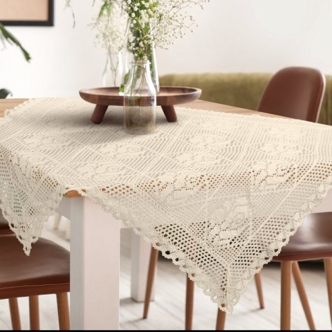 OBRUS ROSALY 85 X 85 CM JASNOBEŻOWY