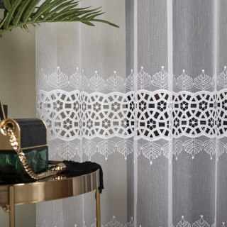 Firanka z aplikacją na markizecie, wysokość 180cm, kolor 001 biały 081574/433/001/000180/1