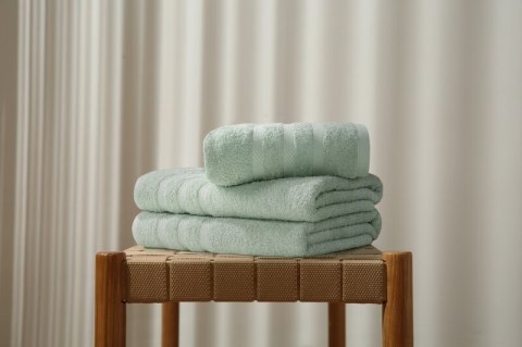 RĘCZNIK MILO (09) 50 X 90 CM ŻÓŁTY