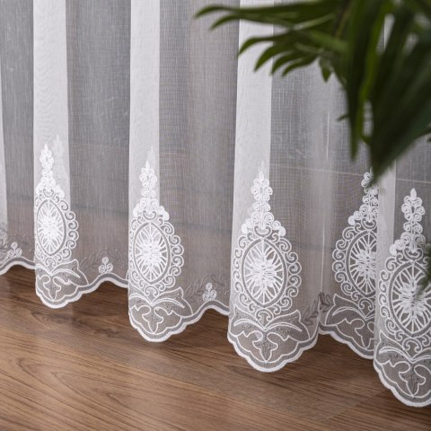 Firanka haftowana na metry FH0030 wysokość 285 cm kolor biały z szaro-białą nicią