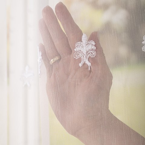 Firanka haftowana pasowa, wysokość 170cm, kolor 001 biały FH0042/768/001/000170/1