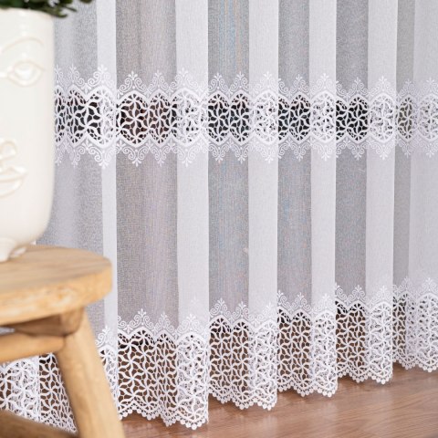 Firanka z aplikacją, wysokość 280cm, kolor 001 biały 009423/433/001/000280/1