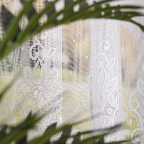 Firanka żakardowa ze wzorem pasowym, wysokość 170cm, kolor 001 biały 019461/000/001/000170/1