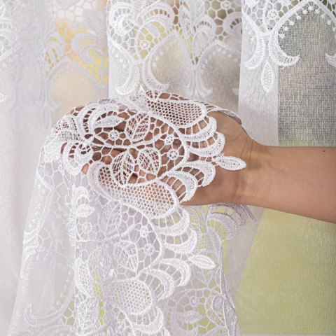Firanka z aplikacją, wysokość 175cm, kolor 001 biały 112851/433/001/000175/1