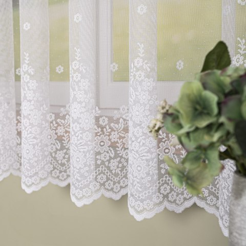 Firanka żakardowa ze wzorem po całości, wysokość 175cm, kolor 001 biały 131011/000/001/000175/1