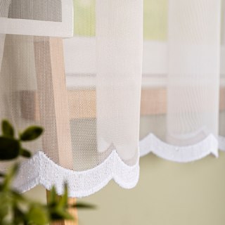 Firanka haftowana, wysokość 170cm, kolor 001 biały FH0050/768/001/000170/1