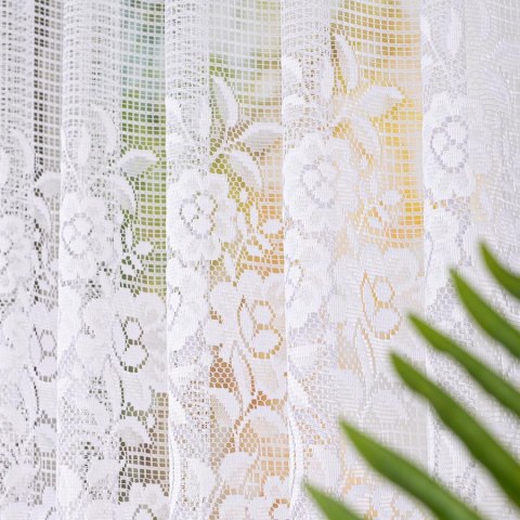 Firanka żakardowa ze wzorem pasowym, wysokość 120cm, kolor 001 biały 044330/000/001/000120/1