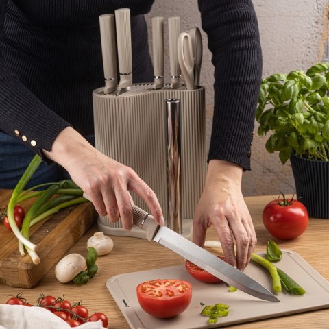 ZESTAW NOŻY W STOJAKU Z DESKĄ I CHWYTEM NA RĘCZNIK KLAUSBERG KB-7979