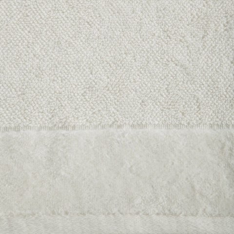 RĘCZNIK FERO (01) 50 X 90 CM KREMOWY