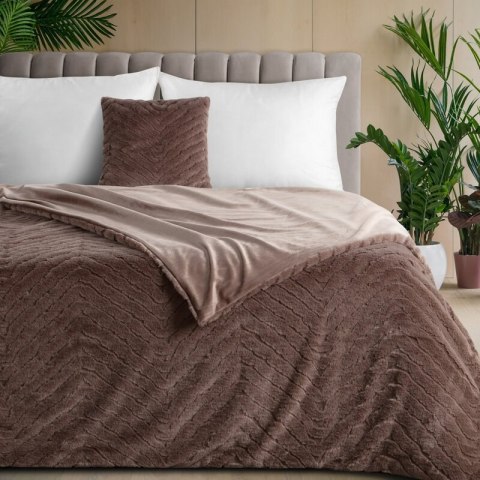 KOC KATE 150 X 200 CM CIEMNOBEŻOWY