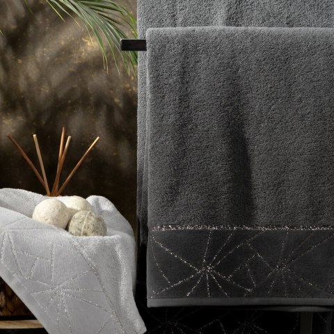 RĘCZNIK CLEO (01) 70 X 140 CM KREMOWY