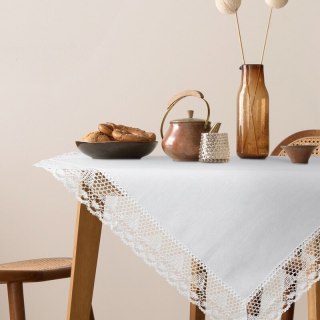 OBRUS NATALY 85 X 85 CM BIAŁY