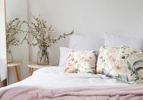 POSZEWKA ROSITA1 45 X 45 CM SREBRNY