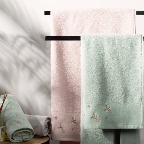 RĘCZNIK DALIA (04) 70 X 140 CM RÓŻOWY